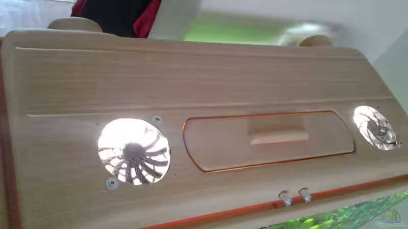 Darauf solltest du beim Kauf einer Abdeckung für dein Aquarium achten